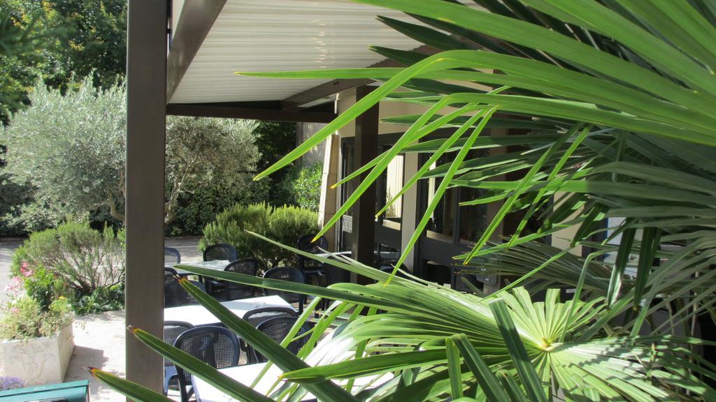 Ibis Budget Aix En Provence Est Le Canet Meyreuil Buitenkant foto