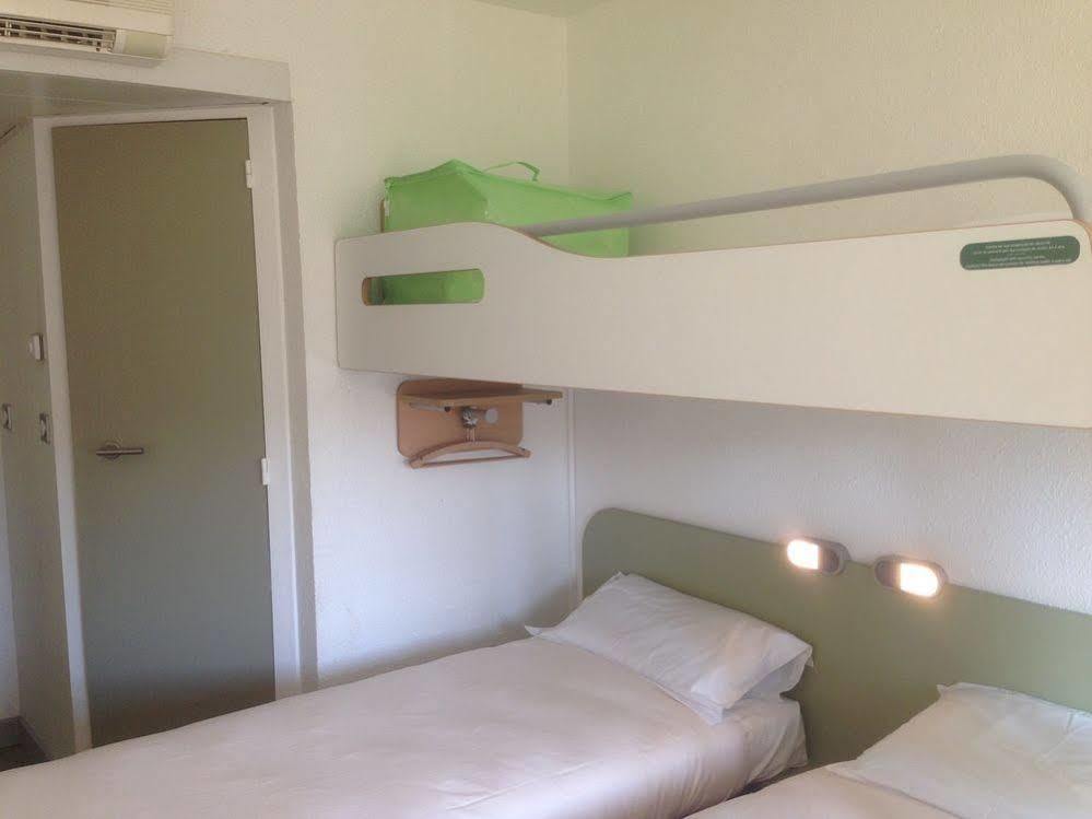 Ibis Budget Aix En Provence Est Le Canet Meyreuil Buitenkant foto