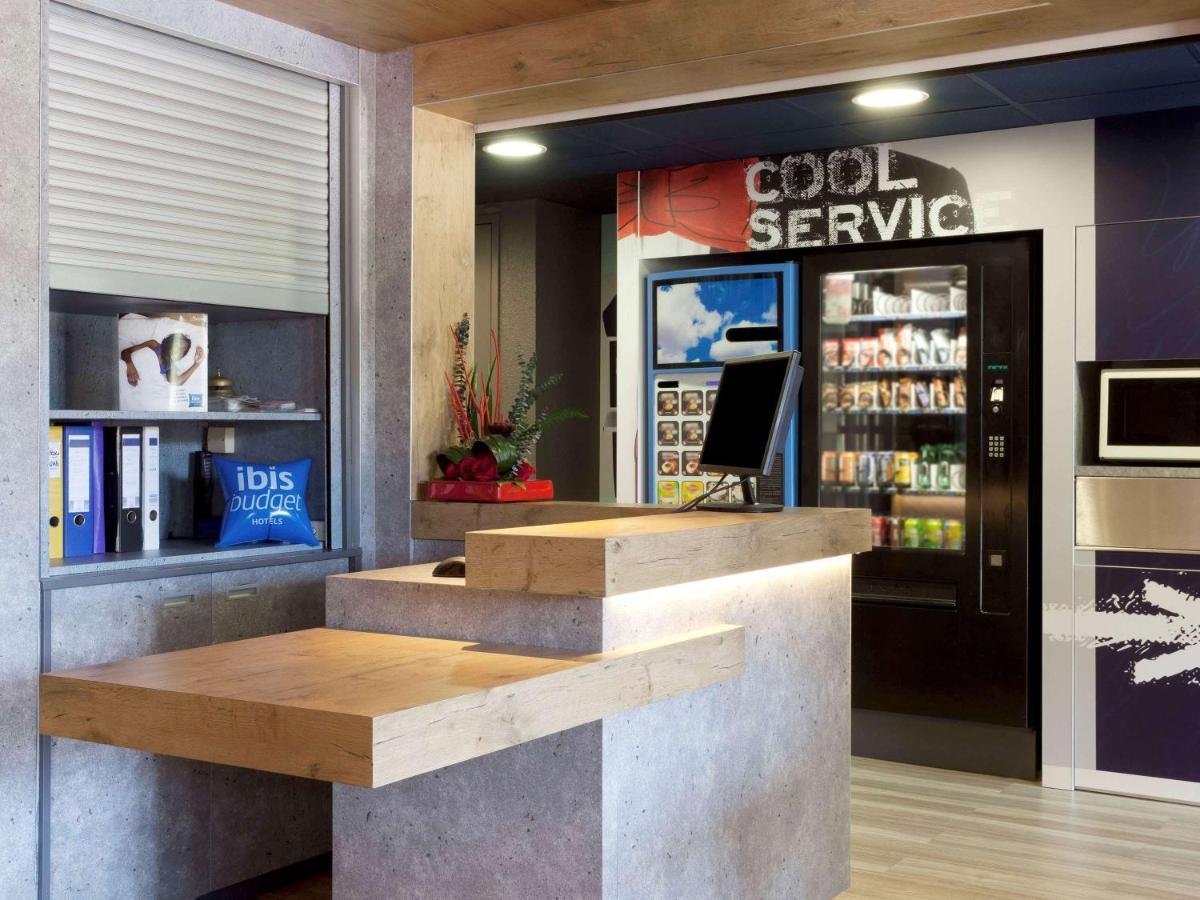 Ibis Budget Aix En Provence Est Le Canet Meyreuil Buitenkant foto